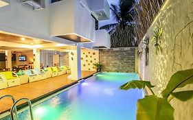 Beachwood Hotel & Spa Maldives